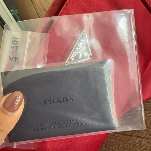 Prada Nylon Tote FINAL PRICE - Picture 7 of 15